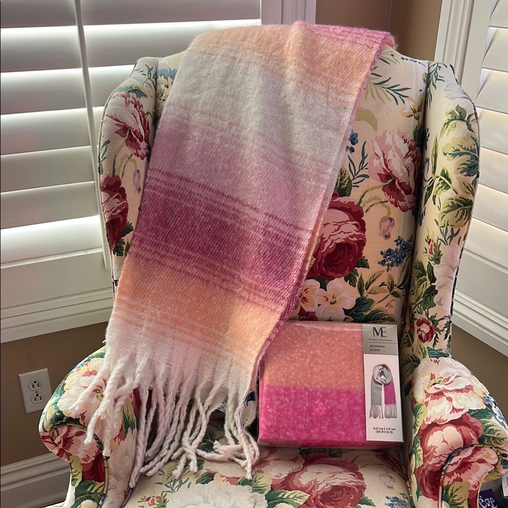 ME Makeover & Old Navy Scarves NEW